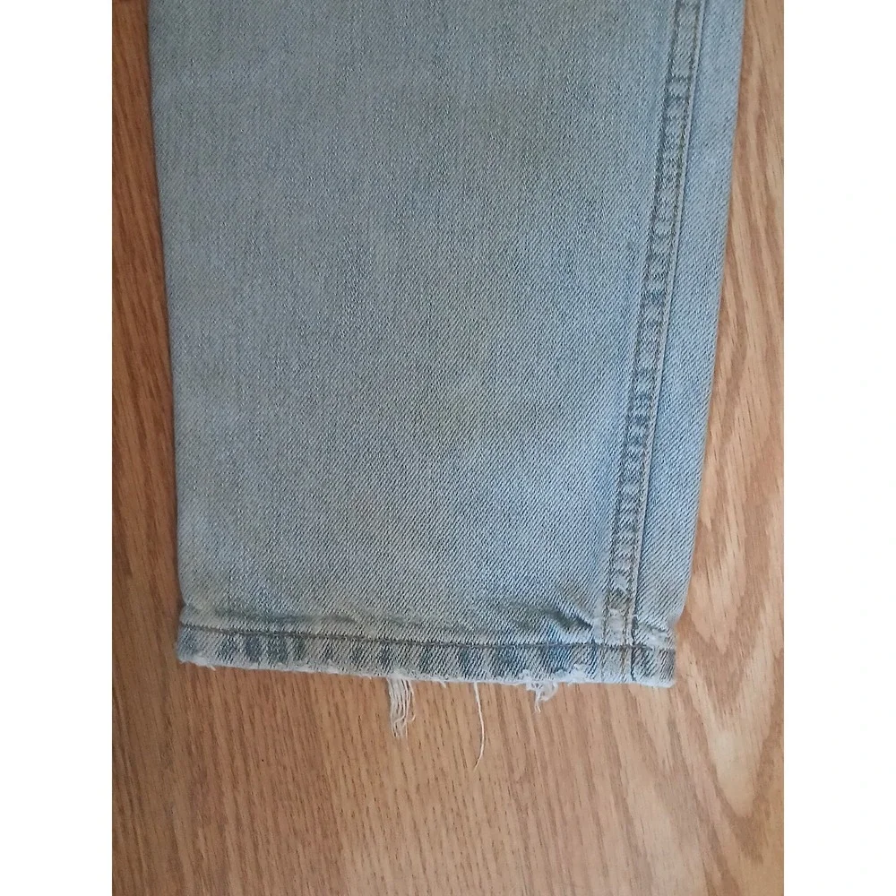 Vintage Levi's 550 Women's Jeans Sz 14L Relaxed Fit Distressed Light Wash Y2K